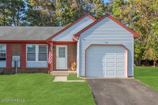 5 Winthrop Place #B, Whiting, NJ 08759