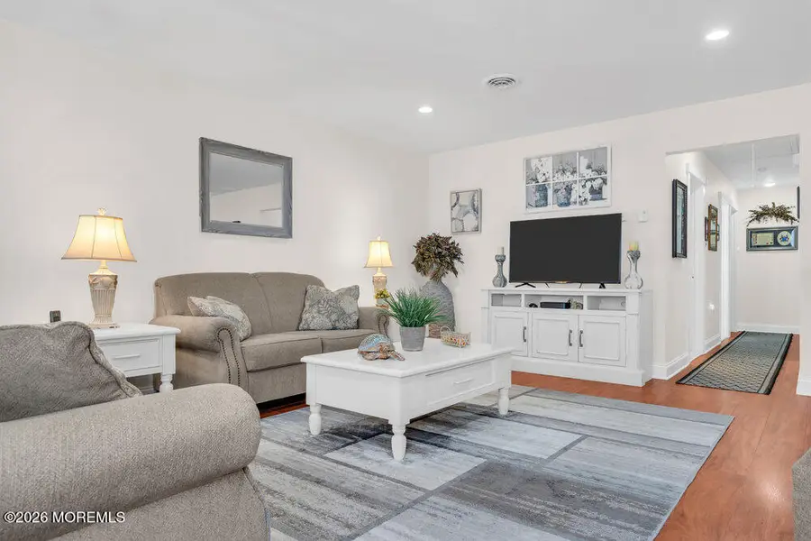 5 Winthrop Place #B, Whiting, NJ 08759 - #3