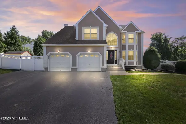7 Boyd Road, Hazlet, NJ 07730
