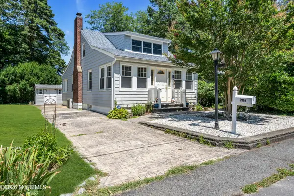 906 Lincoln Avenue, Pine Beach, NJ 08741