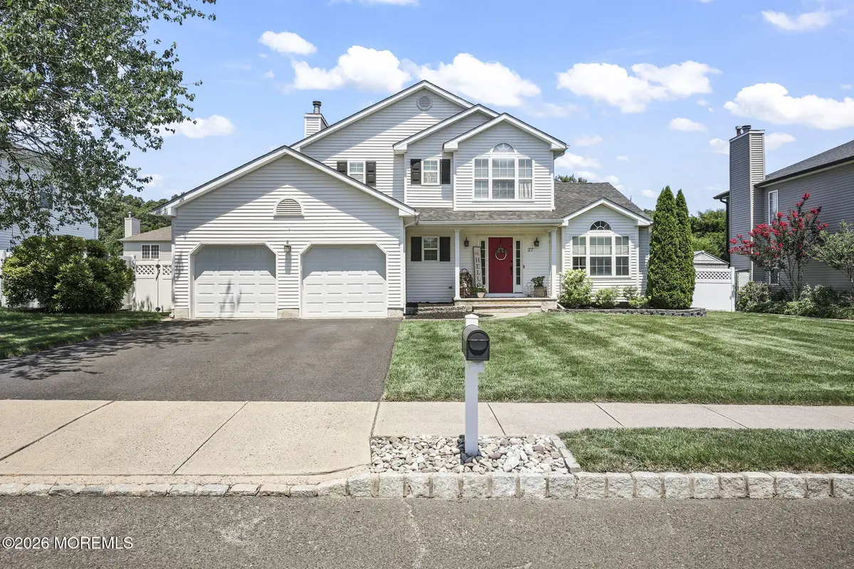 27 Diamond Lane, Howell, NJ 07731 - #1