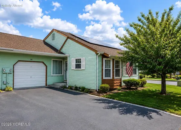 4 Hawthorne Street #64, Whiting, NJ 08759