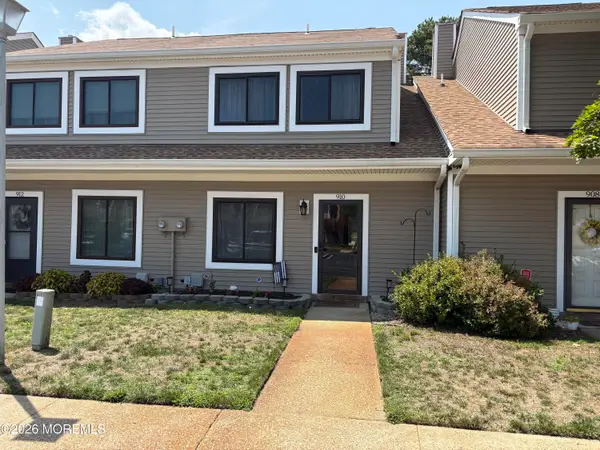 910 Sandra Place, Brick, NJ 08724
