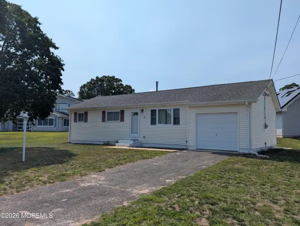 30 Corrigan Avenue, Pine Beach, NJ 08741