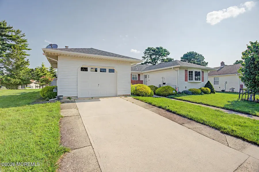 6 Pala Street, Toms River, NJ 08757 - #2