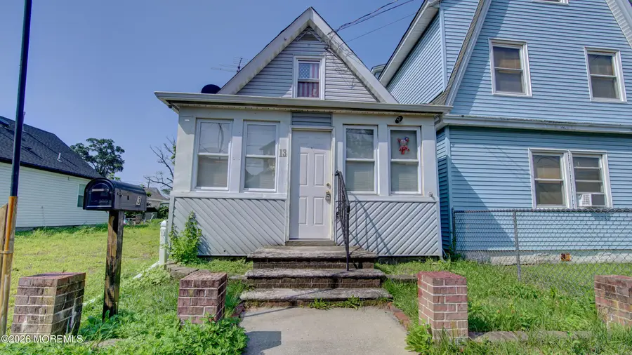 13 Shore Street, Keansburg, NJ 07734 - #3
