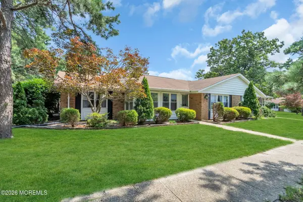 19A Edinburgh Lane, Manchester, NJ 08759