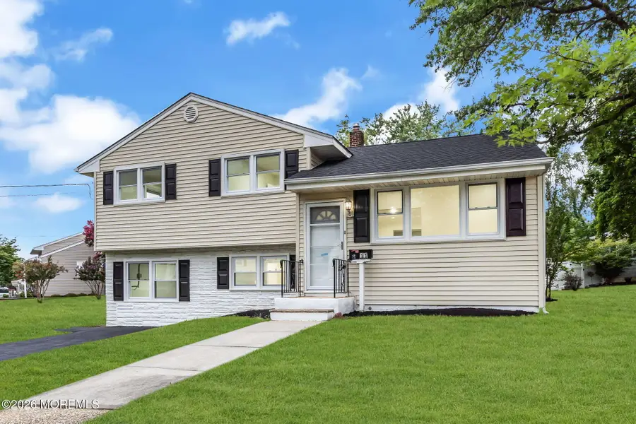 11 Pleasant Valley Drive, Woodbury, NJ 08096 - #2