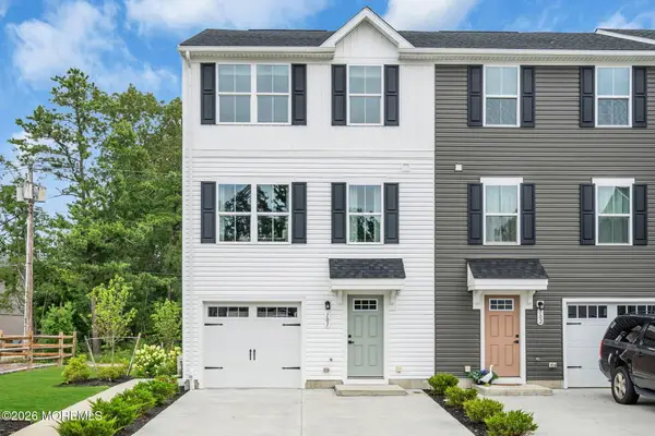 101 Maria Loretta Lane #101, Forked River, NJ 08731