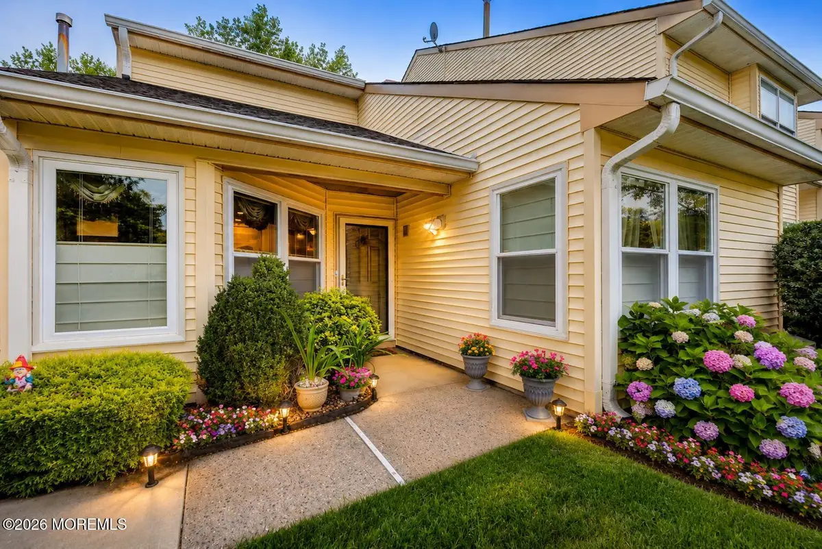 22 Aspen Avenue, Englishtown, NJ 07726 - #1