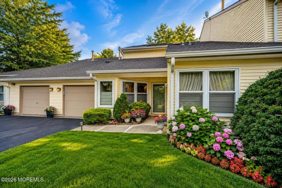 22 Aspen Avenue, Englishtown, NJ 07726 - #2