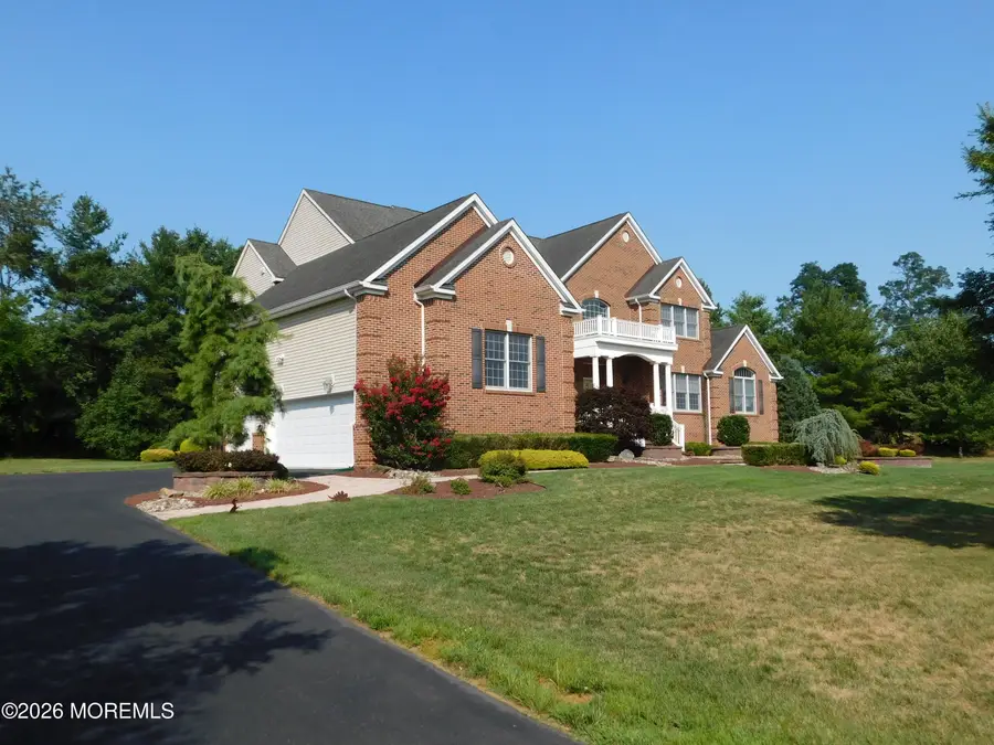102 Hidden Pond Court, Manalapan, NJ 07726 - #2