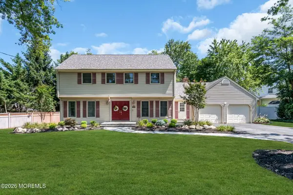 2 Lakeland Drive, Matawan, NJ 07747