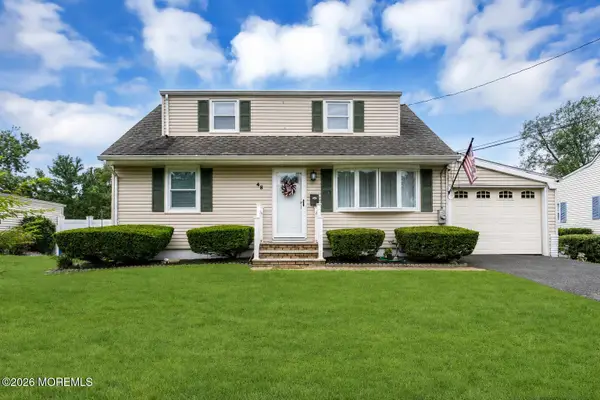 43 Mimi Road, Old Bridge, NJ 08857