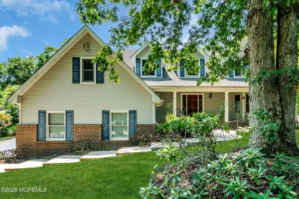 102 Parker Road, Eatontown, NJ 07724