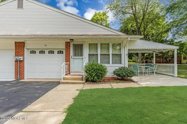3 Myrtle Place #B, Whiting, NJ 08759