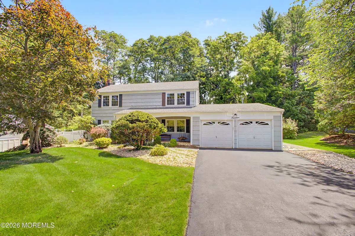 14 Mcintosh Lane, Manalapan, NJ 07726 - #1