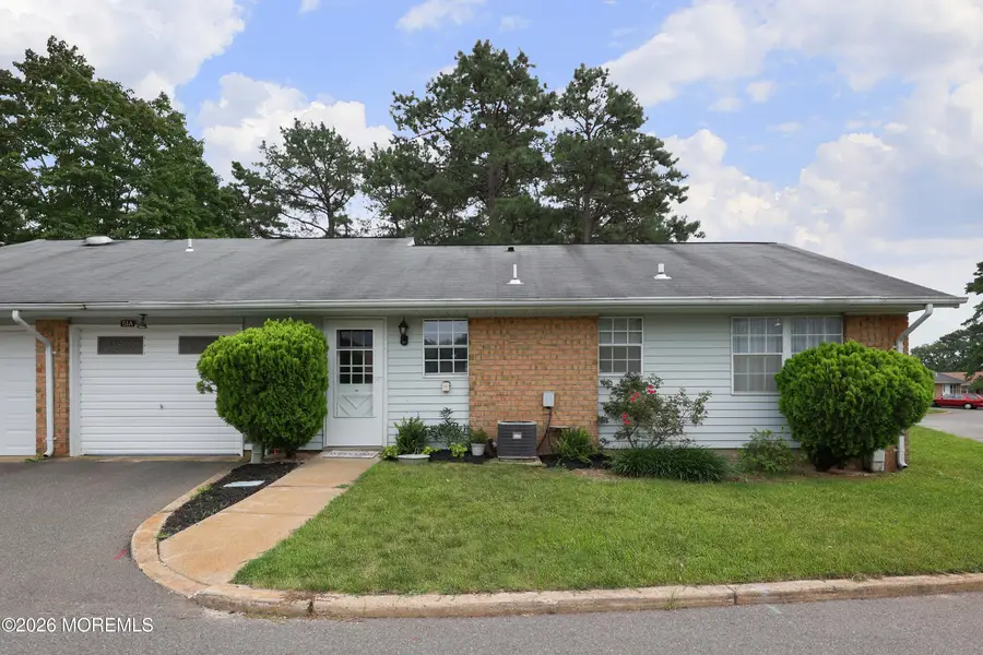 51A Cambridge Circle, Manchester, NJ 08759 - #3