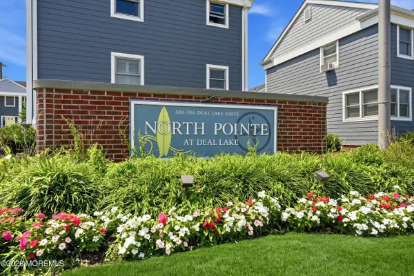 304 Deal Lake Drive #32, Asbury Park, NJ 07712