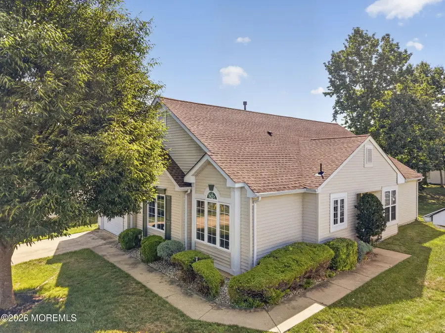 5 Eaton Court, Jackson, NJ 08527 - #3
