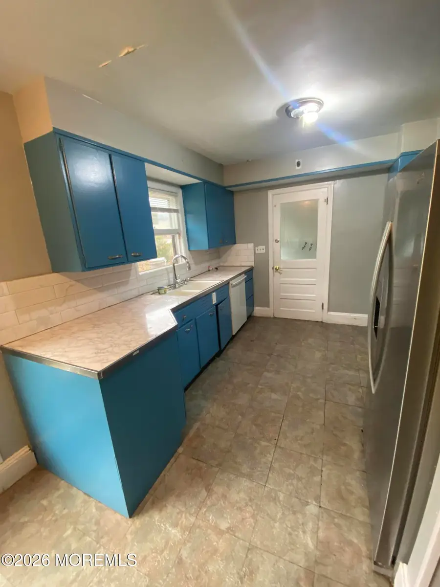 255 Garfield Avenue, Oakhurst, NJ 07755 - #3