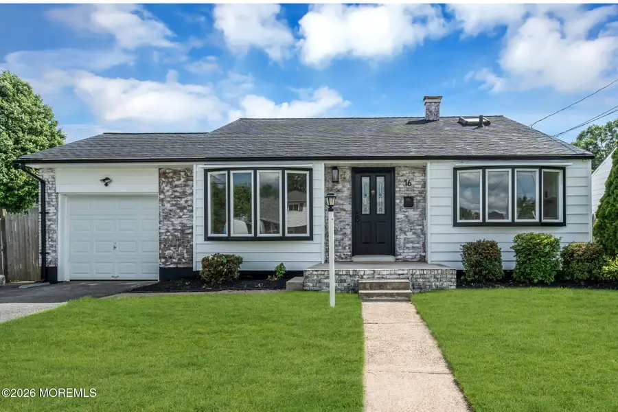 16 Falmouth Road, Hamilton, NJ 08620 - #2