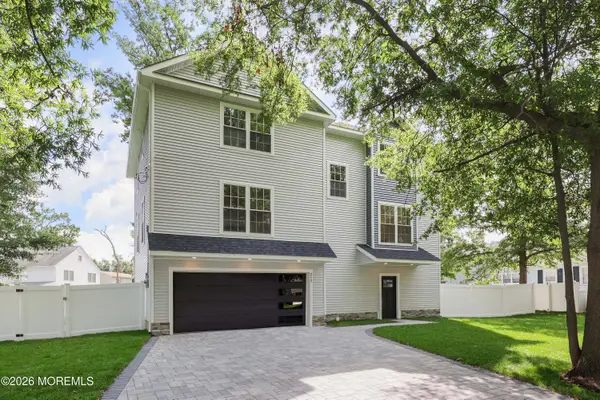 212 Twilight Avenue, Keansburg, NJ 07734
