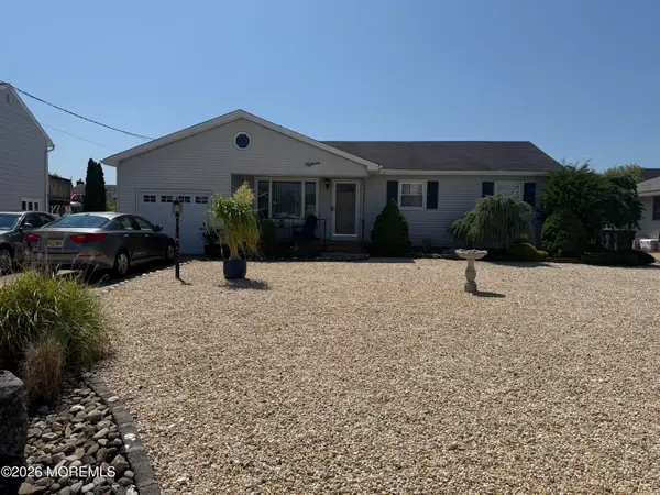 15 Curaco Avenue, Toms River, NJ 08753