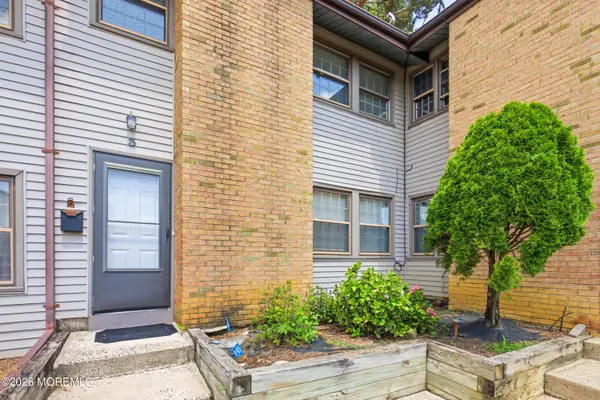 3 Rebecca Court #3, Old Bridge, NJ 08857