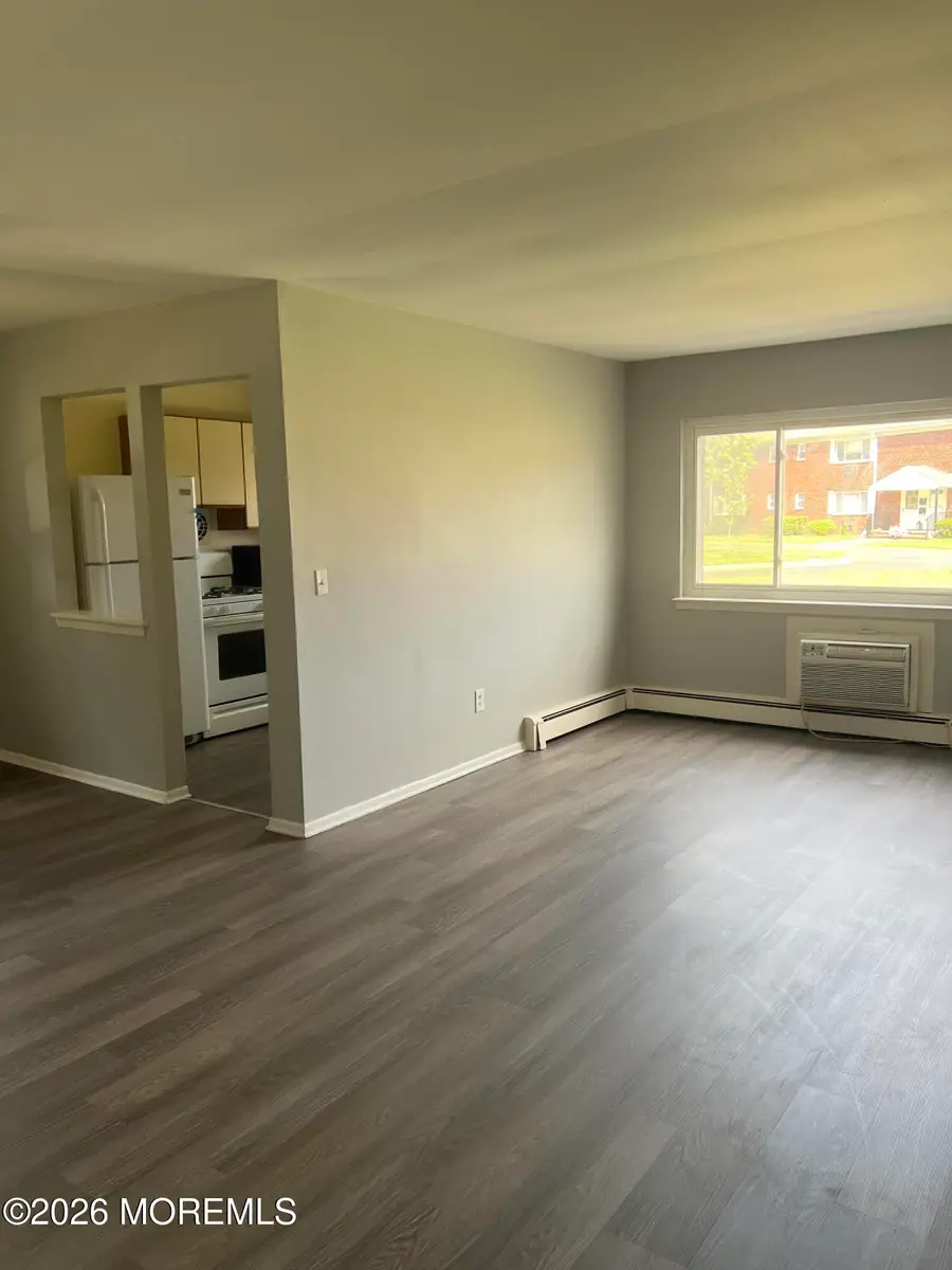 10 Juniper Lane #10 A, Eatontown, NJ 07724 - #3