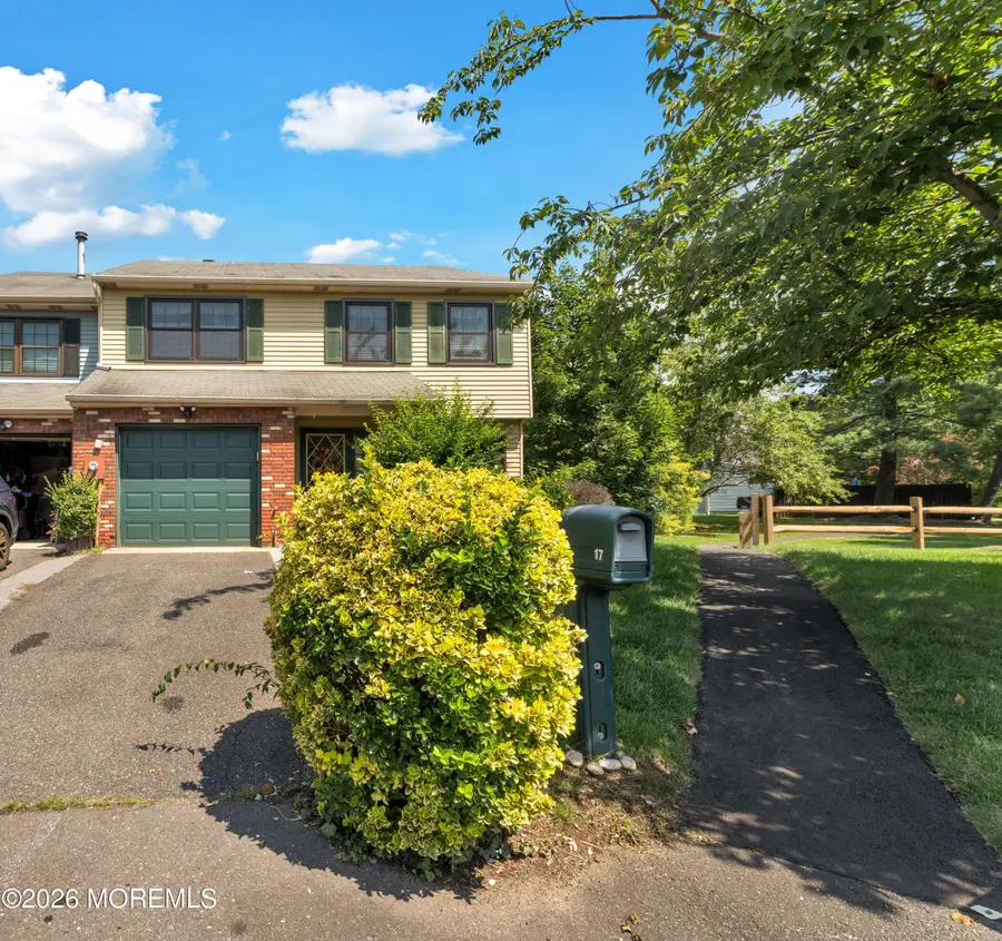 17 Walton Court, East Brunswick, NJ 08816 - #2