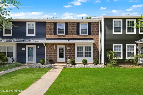 344 Constitution Circle, North Brunswick, NJ 08902