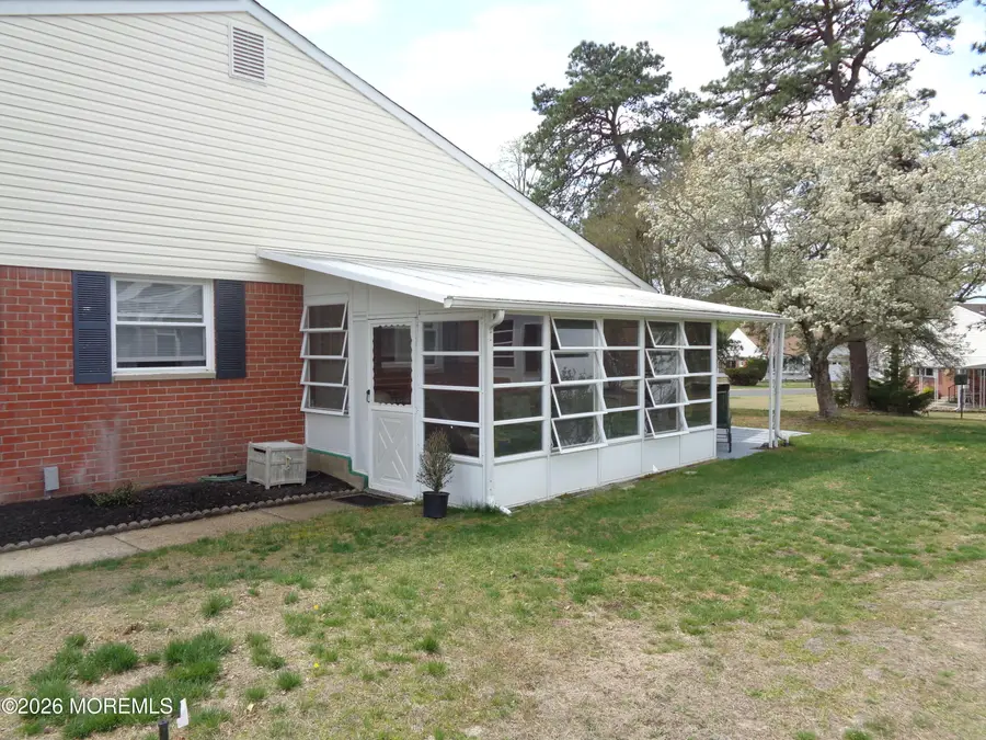 5 B Mohawk Court, Whiting, NJ 08759 - #3