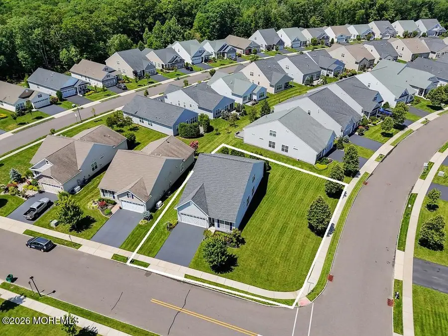 2 Lily Pond Court, Howell, NJ 07731 - #3