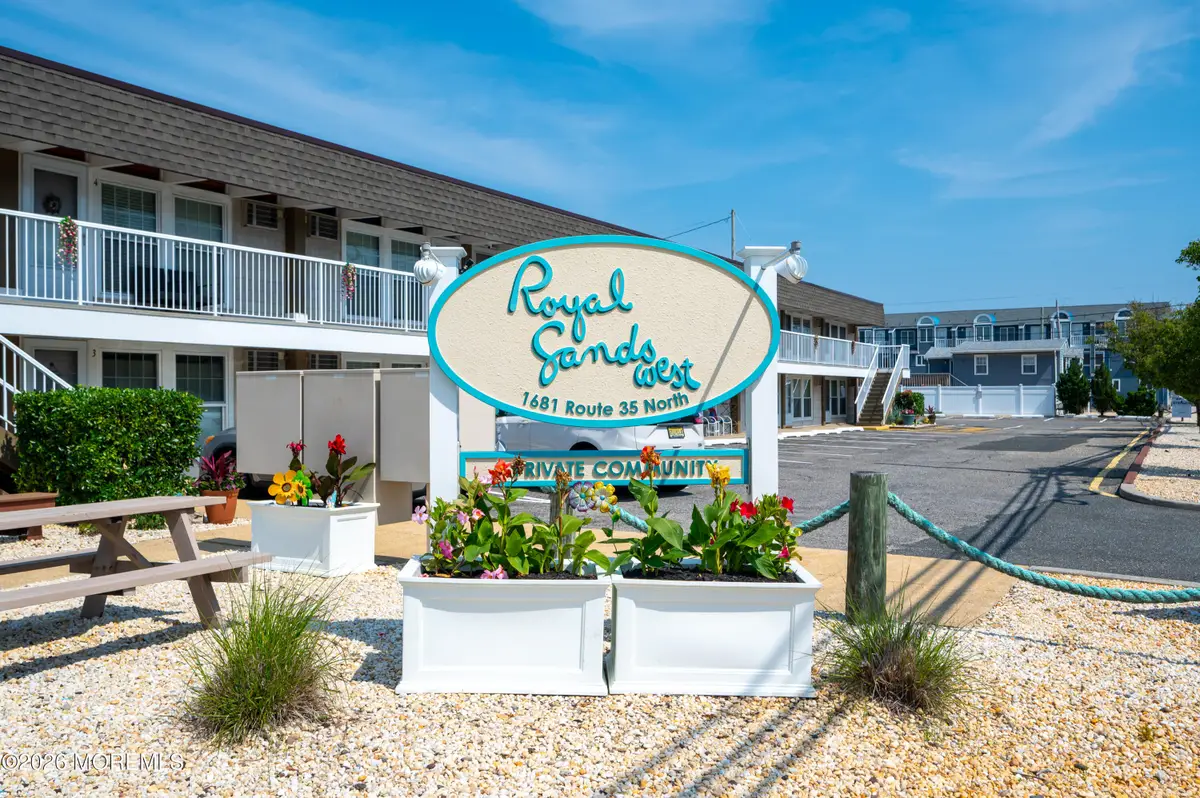 1681 Route 35 #3, Ortley Beach, NJ 08751 - #1