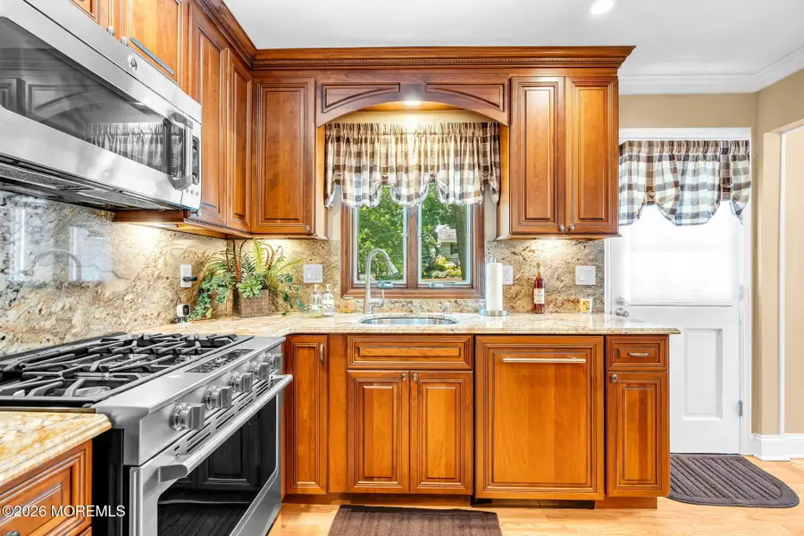 8 Cove Lane Road, Whippany, NJ 07981 - #3