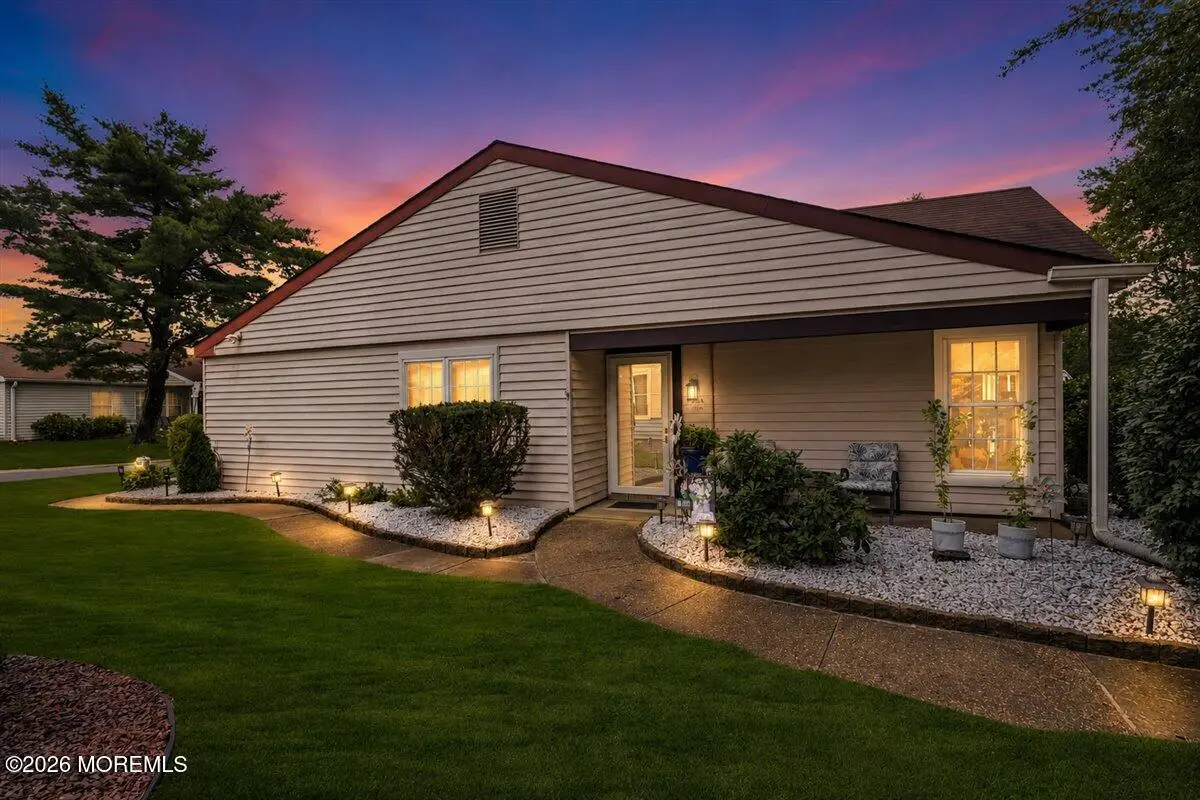 492 A New Castle Court, Manchester, NJ 08759 - #1