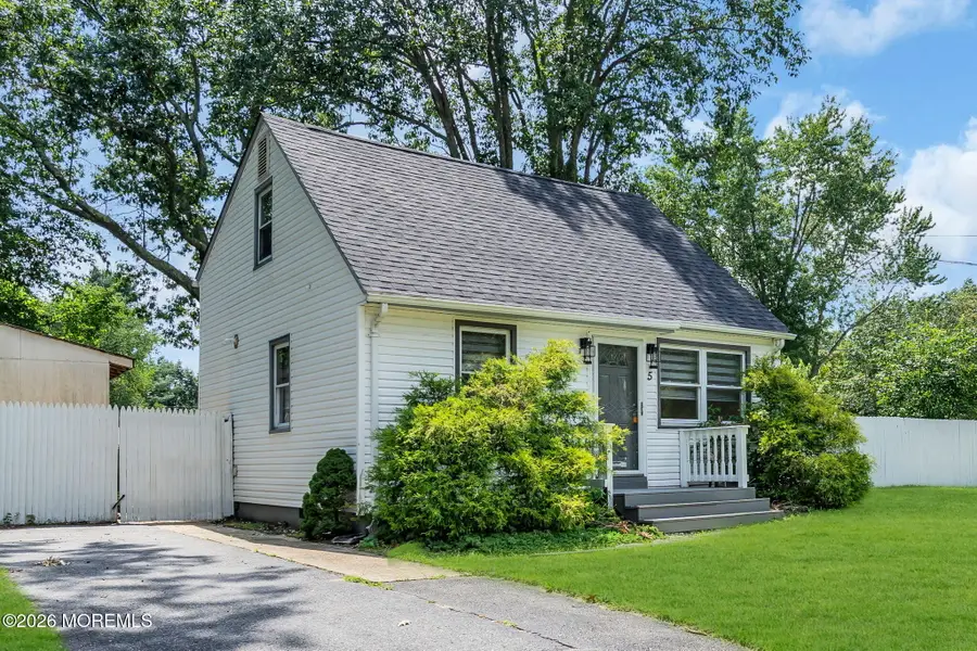 5 Georgian Boulevard, Jackson, NJ 08527 - #3