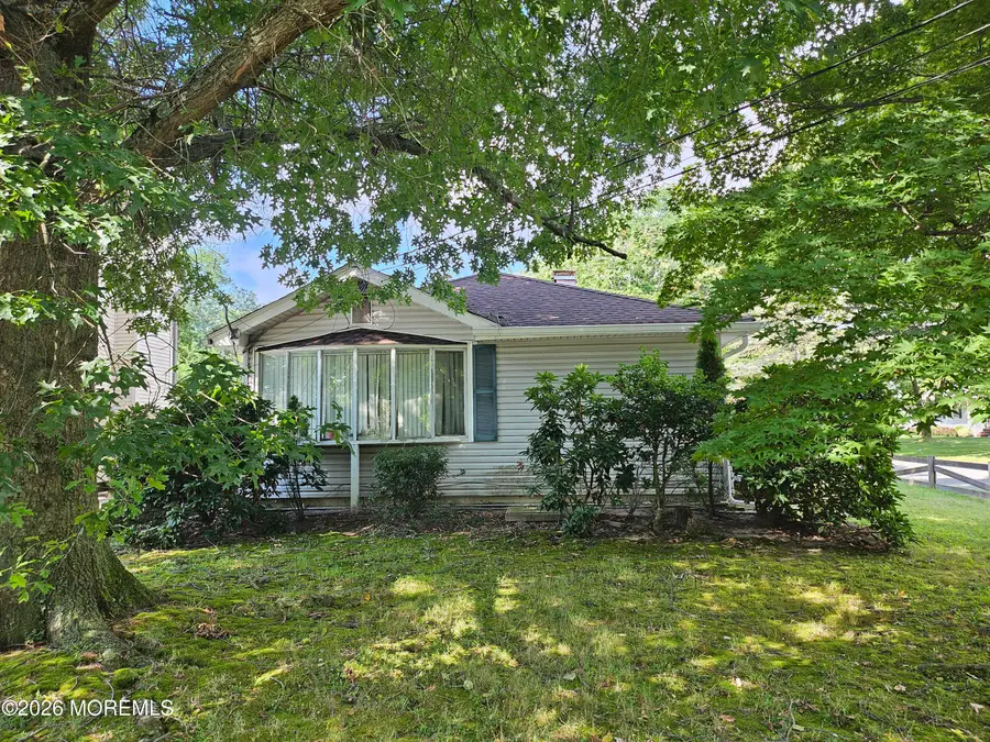 66 Whalepond Road, Oakhurst, NJ 07755 - #3