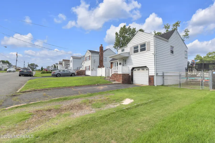 4 Carter Place, Parlin, NJ 08859 - #3