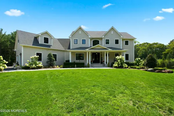 35 Hoffman Road, Monroe, NJ 08831