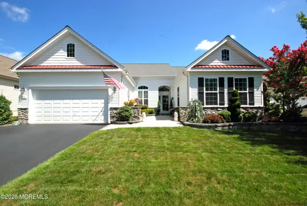 29 Mission Way, Barnegat, NJ 08005
