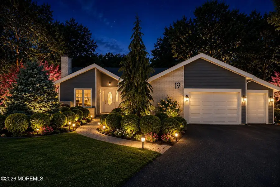 19 Killington Drive, Howell, NJ 07731 - #3