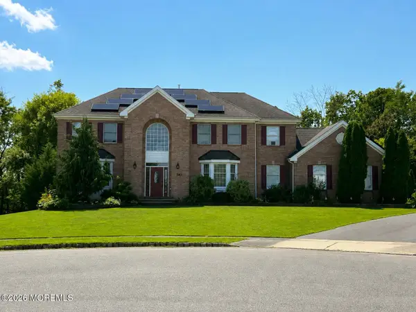 240 Kristine Avenue, Manahawkin, NJ 08050