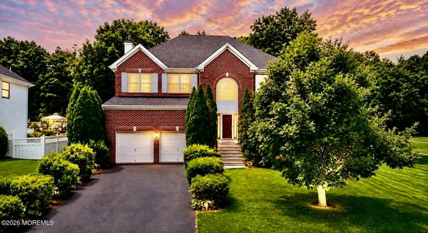 26 Summerhill Avenue, Jackson, NJ 08527