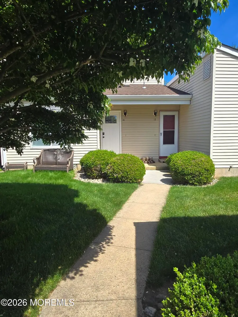 12 Woodmere Court, Freehold, NJ 07728 - #2