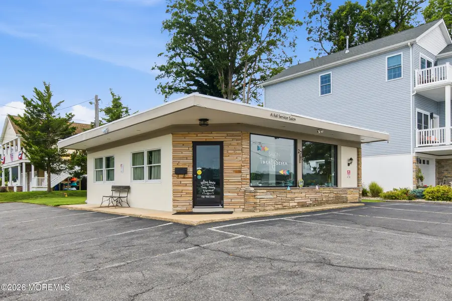 27 Riverside Drive, Shark River Hills, NJ 07753 - #3