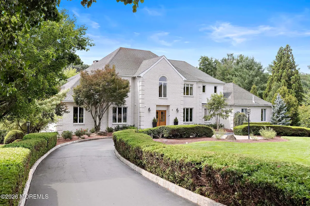 7 Twin Lakes Drive, Manalapan, NJ 07726 - #1