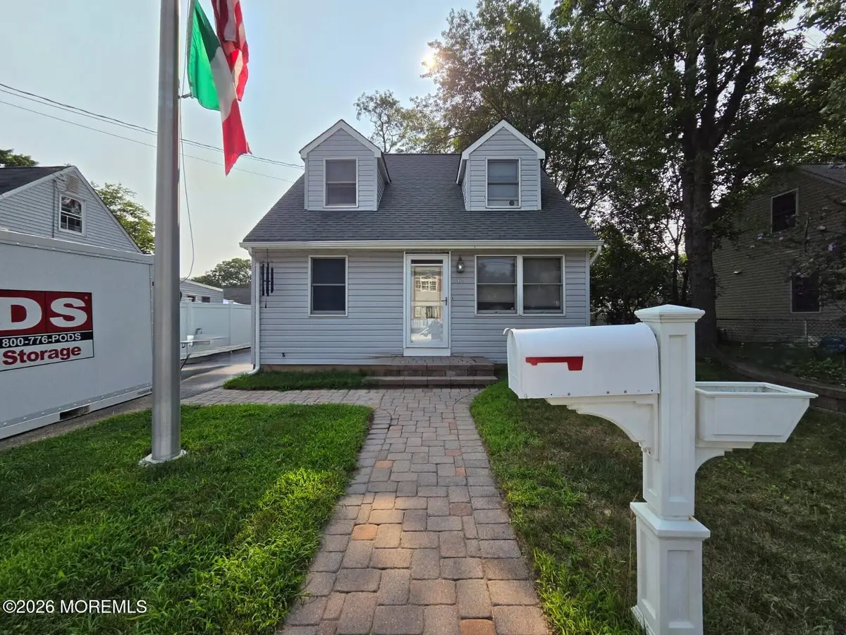 46 Compton Avenue, Hazlet, NJ 07730 - #1