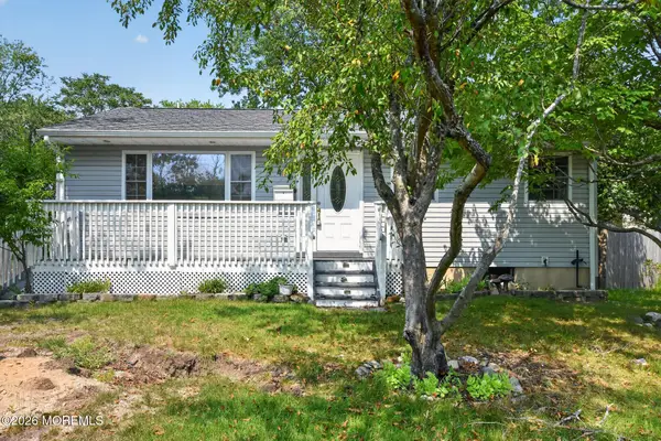 40 Annapolis Road, Toms River, NJ 08757